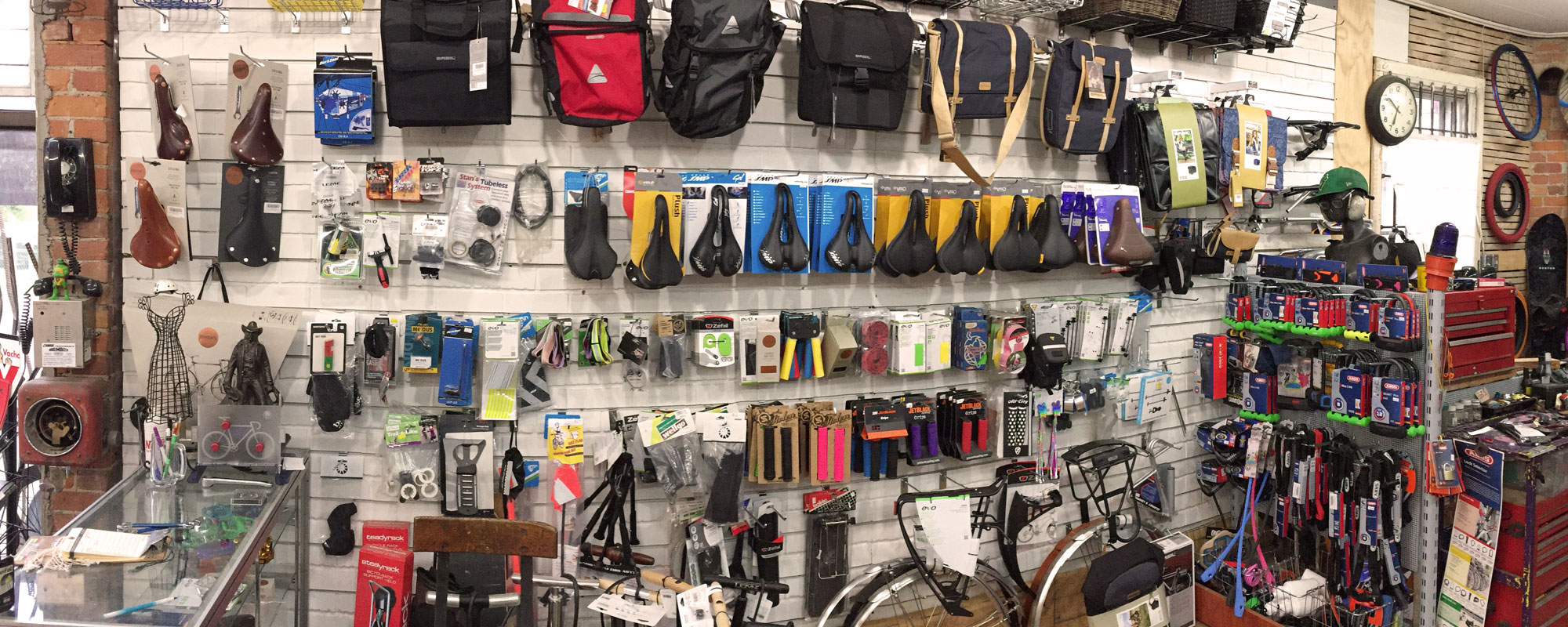 Cycling accessories at Riders